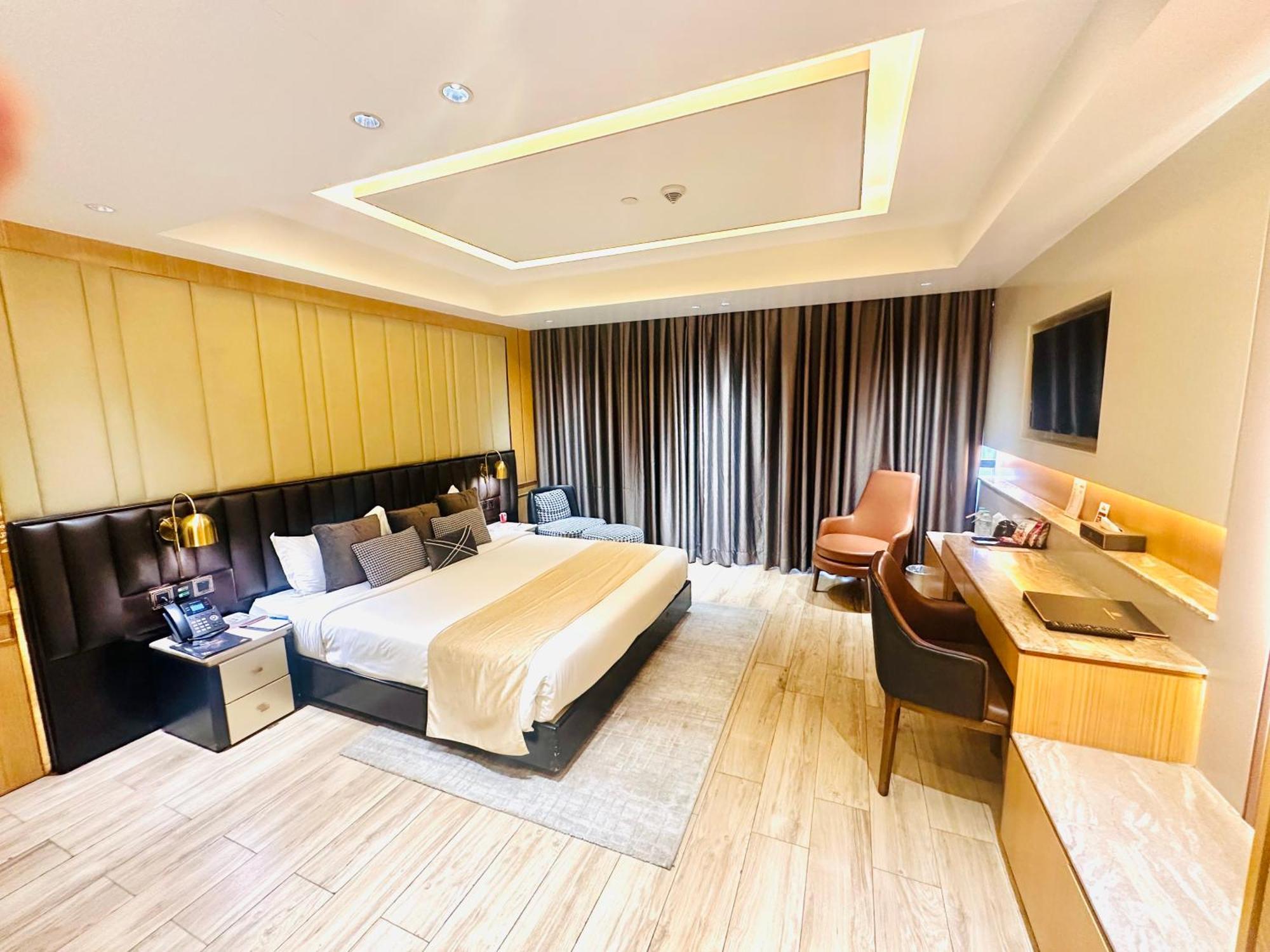 The Zabeer Dhaka Hotel Exterior photo