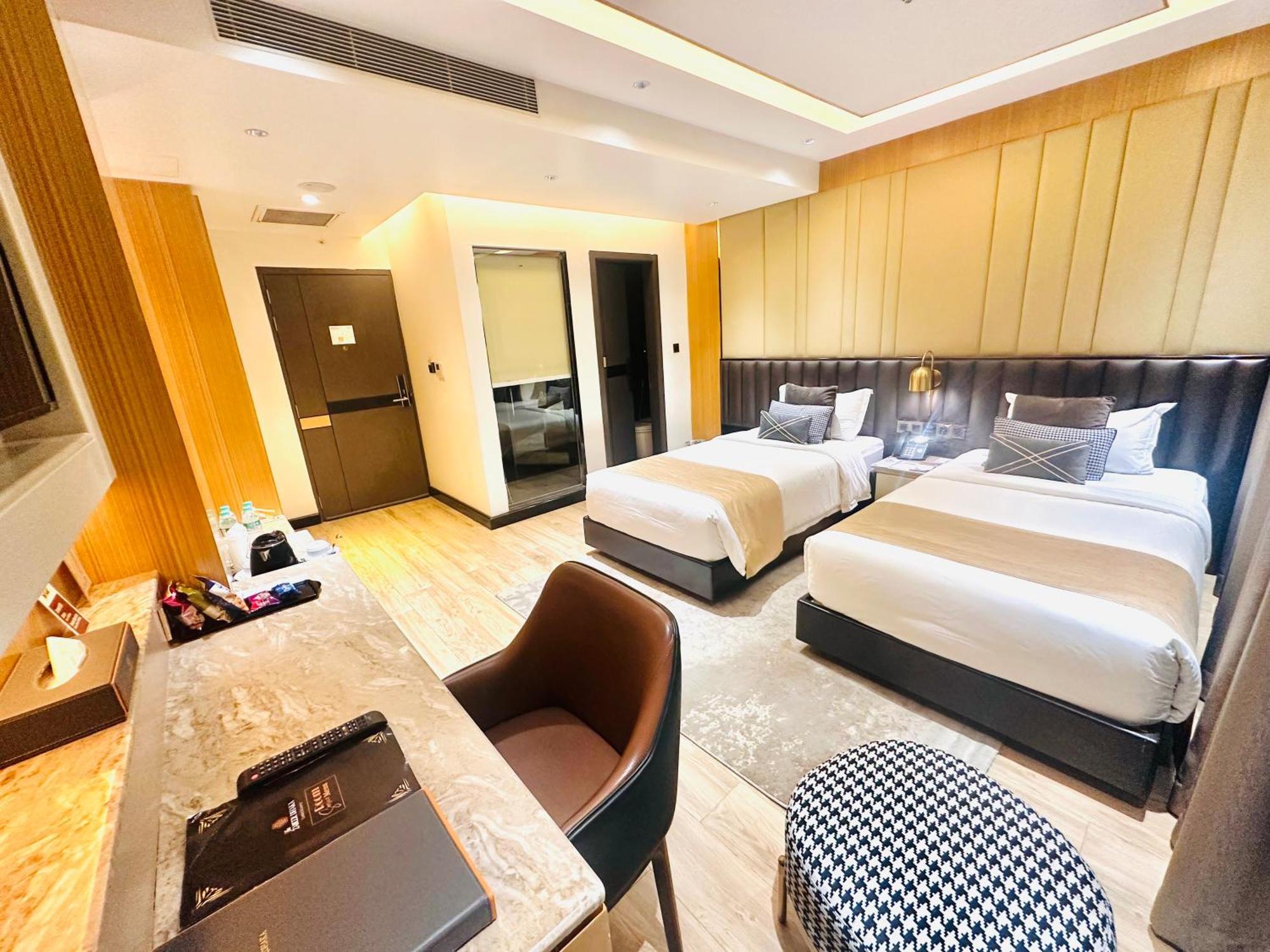 The Zabeer Dhaka Hotel Exterior photo